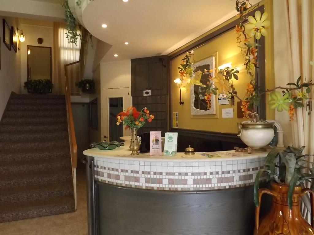 Hotel Victory Cesenatico Extérieur photo